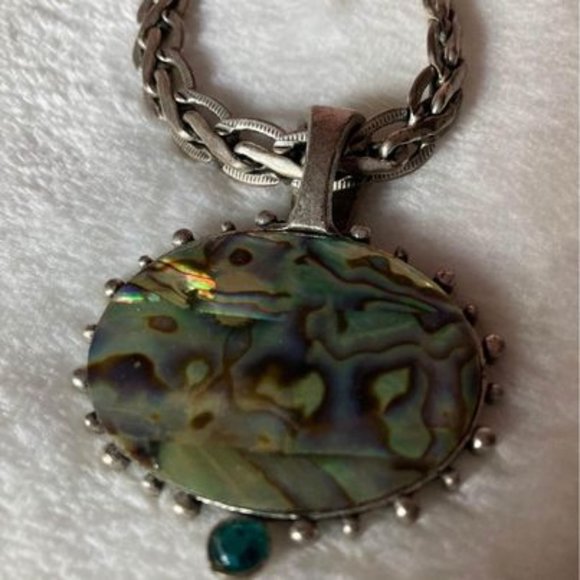 Vintage Chico Abalone pendant Necklace - Picture 5 of 7